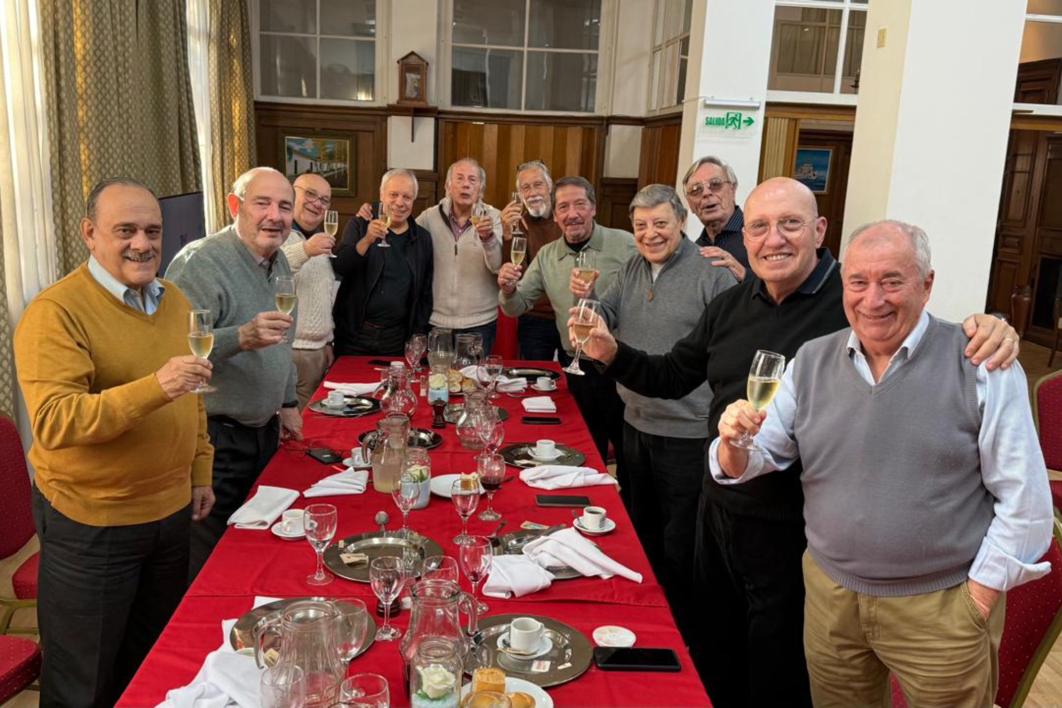 Almuerzo de promoción